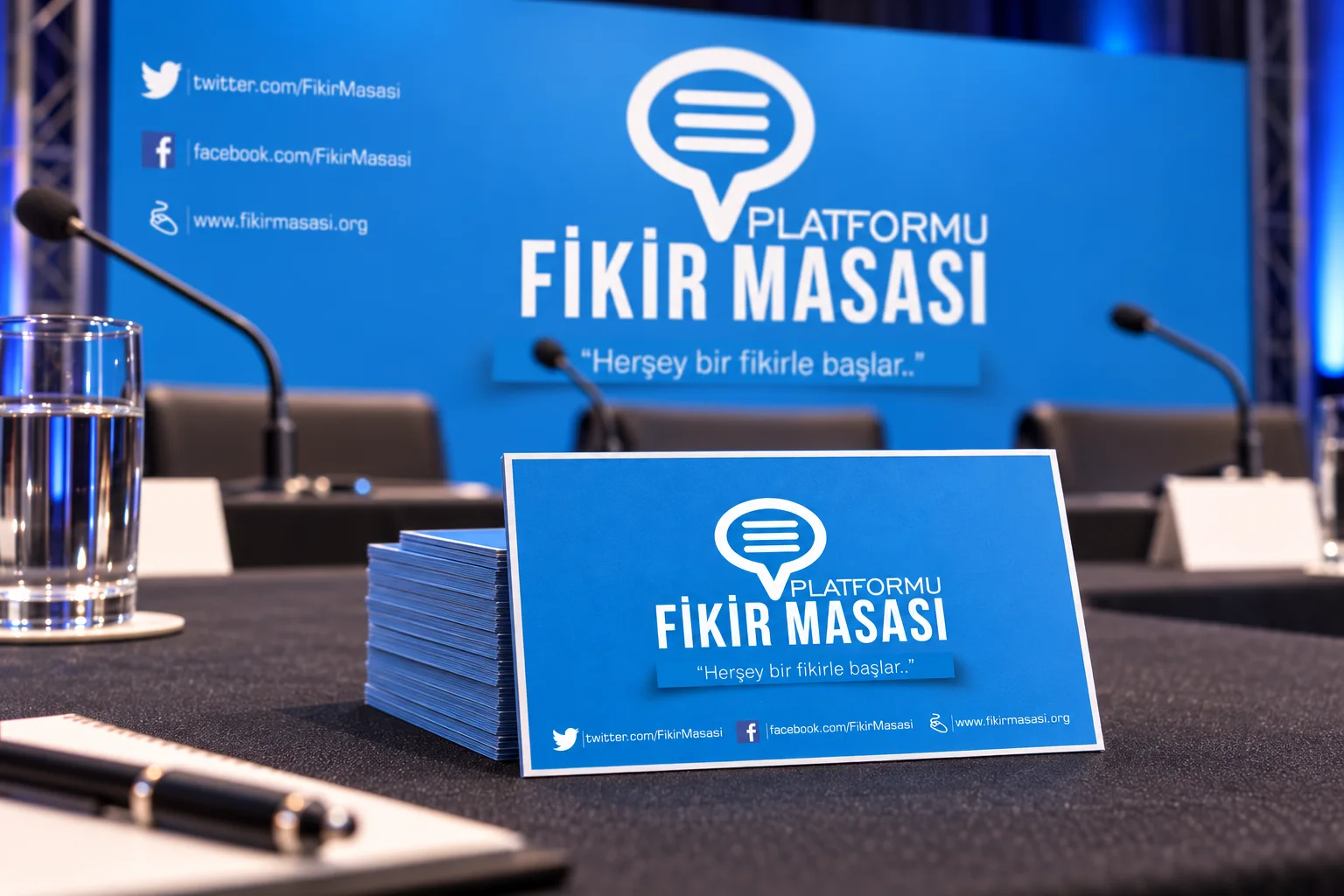 Fikir Masası Platformu · Marka kimliği, Basılı işler, Mekân & fuar